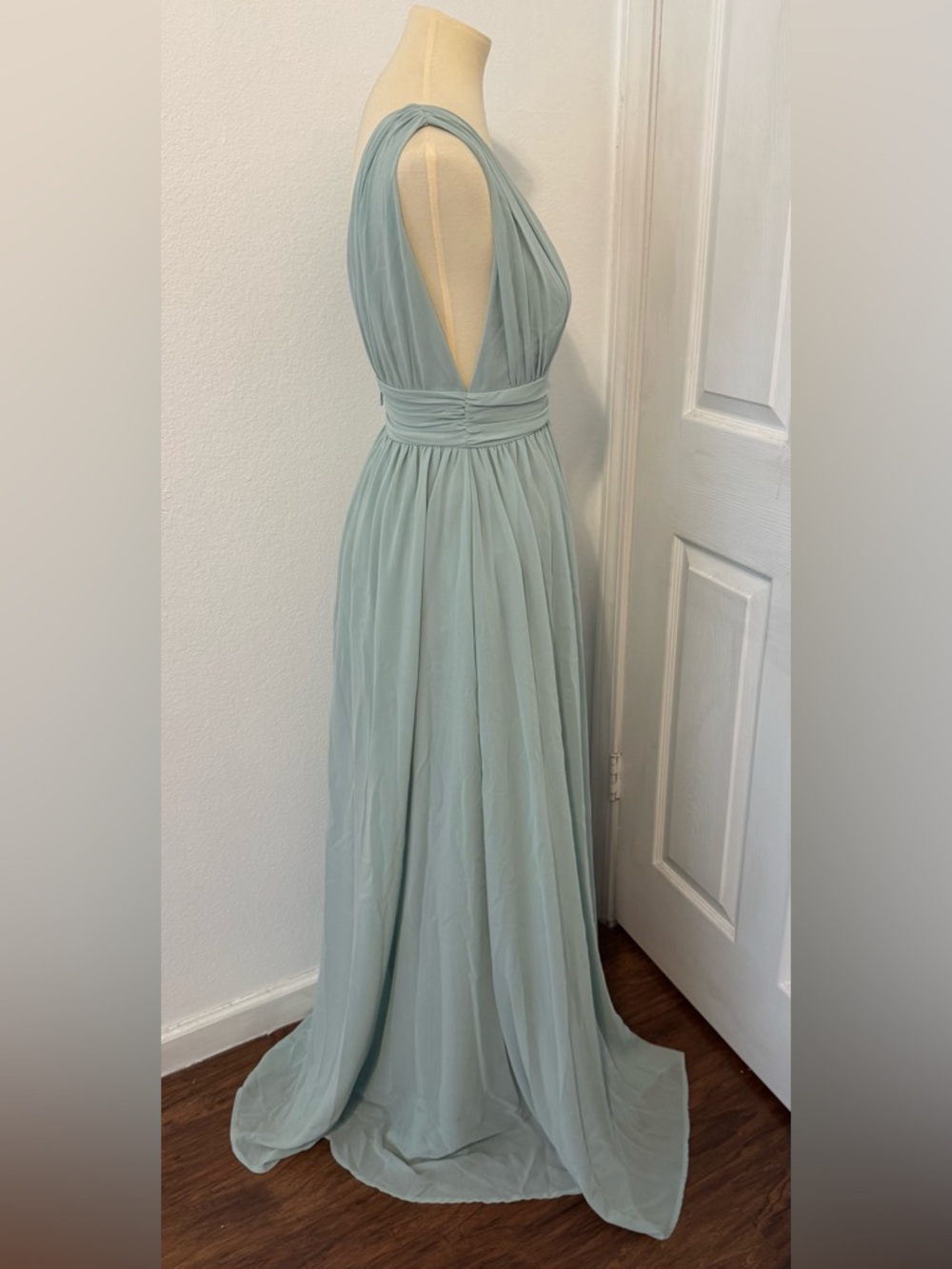 Lulus Heavenly Hues Sage Brush Maxi Dress Bridesmaid Dance NWT Small *SPOT* - Picture 4 of 13